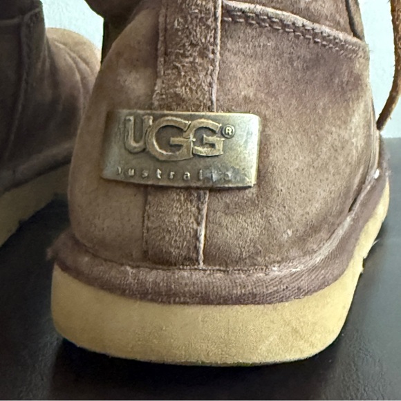 UGG Australia Upside Boot Sz 7 - Picture 7 of 10